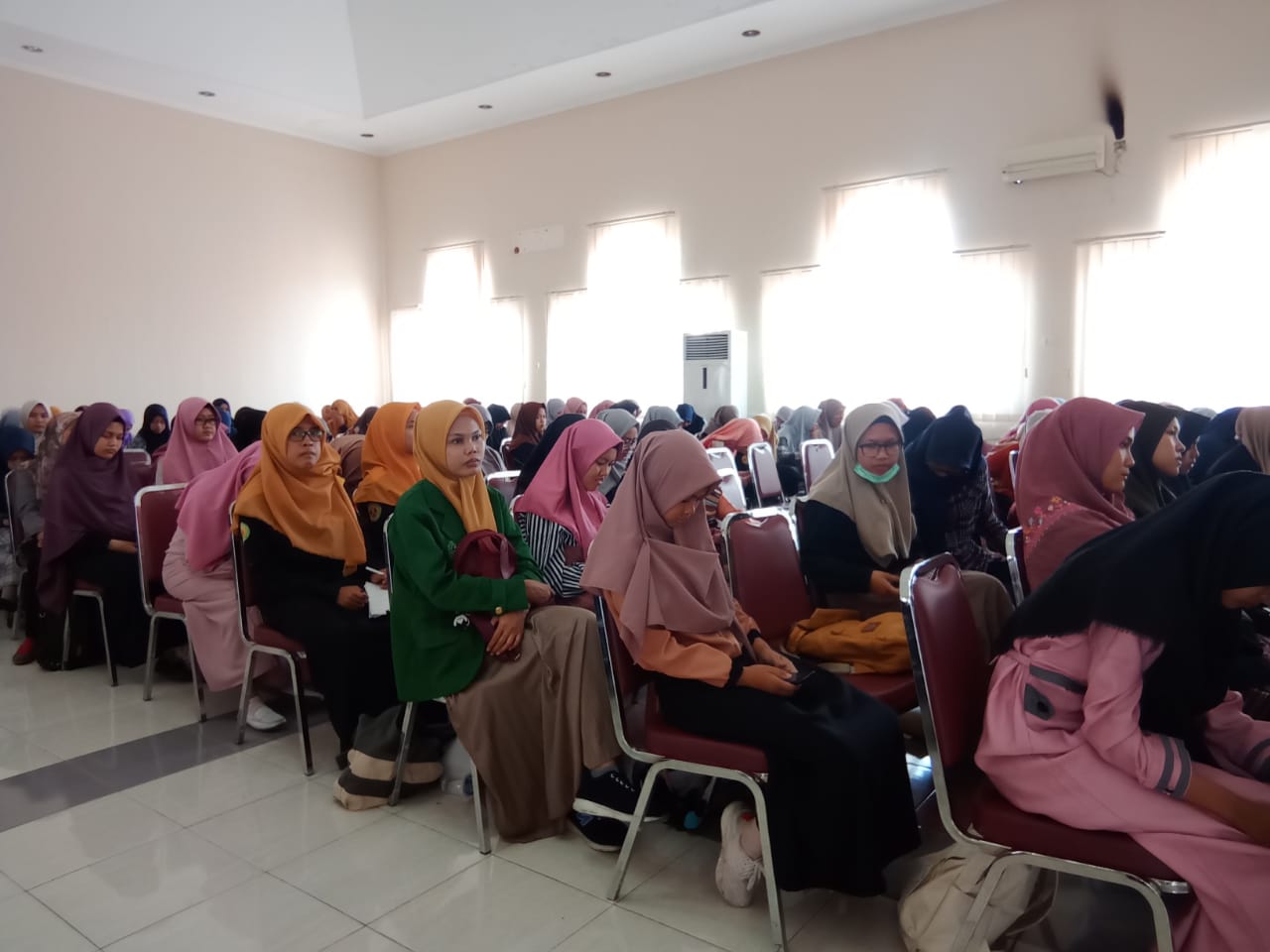 seminar nasional - ilmu hadis iain cirebon
