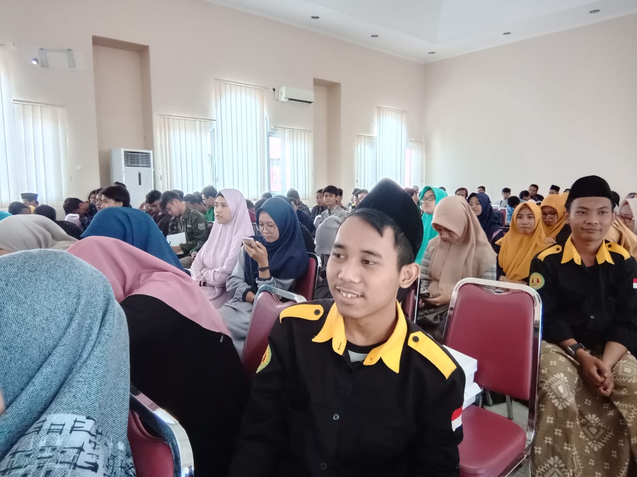 seminar nasional - ilmu hadis iain cirebon