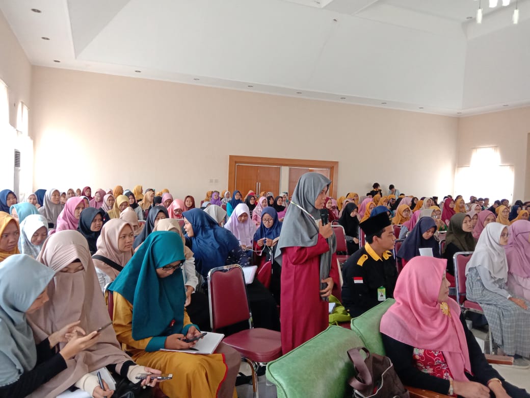seminar nasional - ilmu hadis iain cirebon